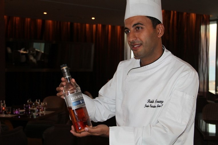 Eau De Vie Bar Enticement